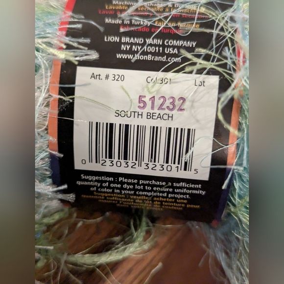 Eyelash Yarn Lot - Purple, Blue, Black, Tan, Multi Color 9 Skiens 465g - Picture 7 of 15